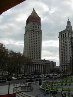 US Courthouse<br>Location: <a href="https://www.google.com/maps/search/?api=1&query=40.71573,-74.00355" target="_new">New York City Tour, Worth St near Lafayette St</a>